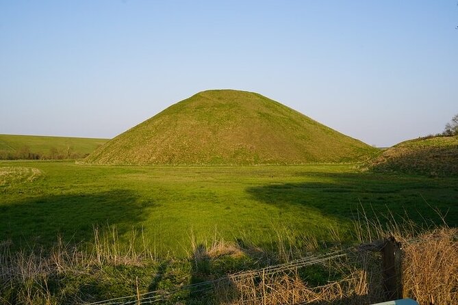 The Legends of Forgotten Lands: Ancient Caves and Stonehenge - Tour Information and Bookings