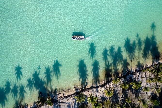 Toa Boat Bora Bora Private Lagoon Tour With Lunch on Majestic Pontoon Boat - Reviews and Pricing Information