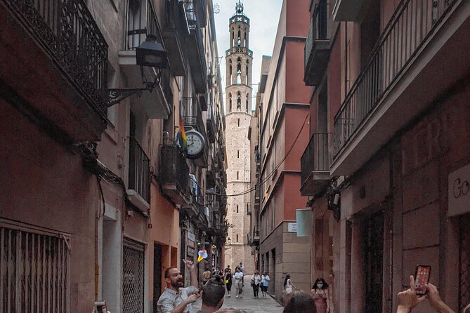 Together Food and Culture Walking Tour in Barcelona - Common questions