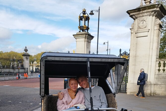 Touching Distance LONDON Rickshaw/Pedicab Private Tour - Group Discounts