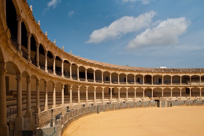 Tour in Ronda With Guided Visit and Setenil De Las Bodegas - Last Words