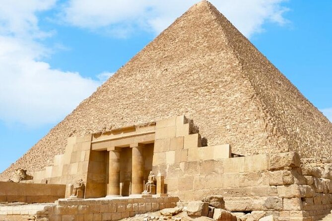 Tour to Cairo and the Pyramids From Hurghada by Private Vehicle - Sightseeing Highlights