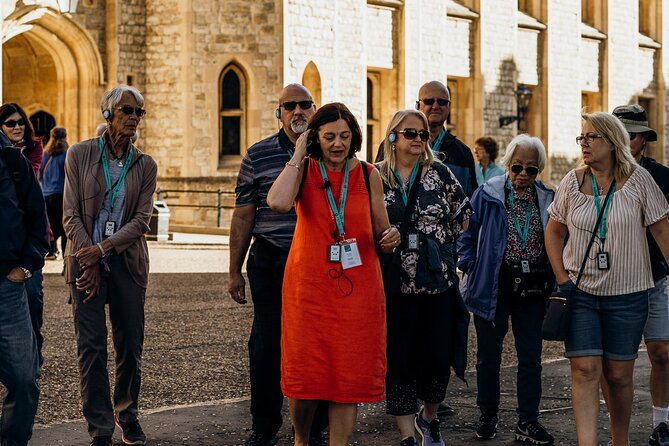 Tower of London Tour With Crown Jewels & Cruise - Customer Experience Insights