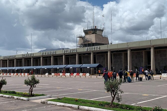 Transfer Cusco Airport to Hotel in Cusco (Round Trip) - Booking Confirmation