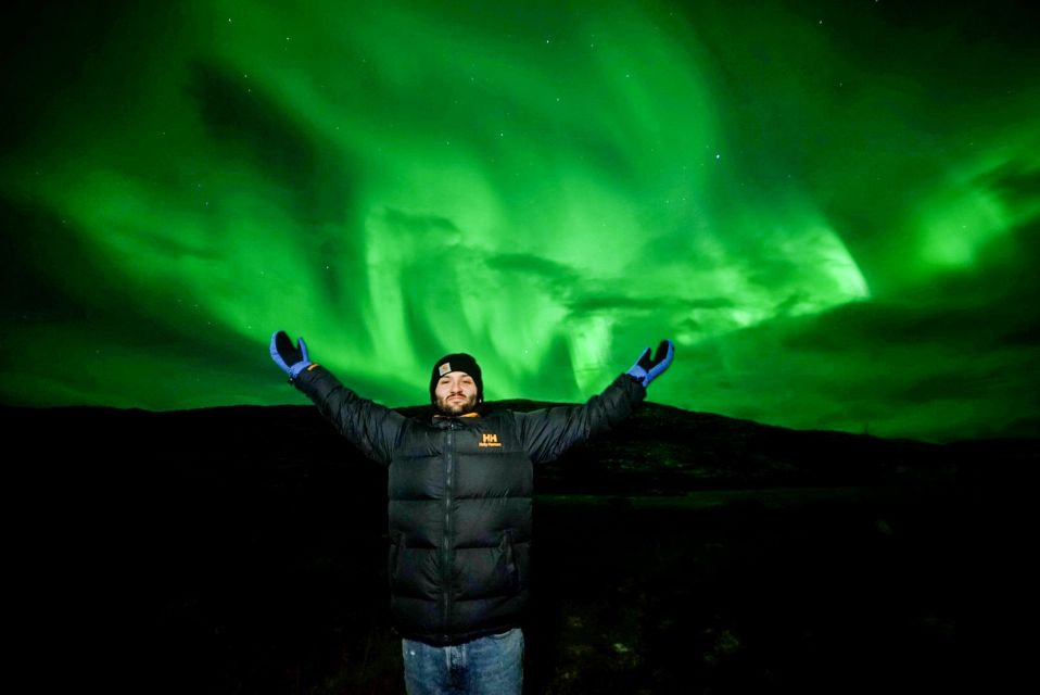 Tromsø: Northern Lights Chase Minibus Tour With Campfire - Customer Feedback