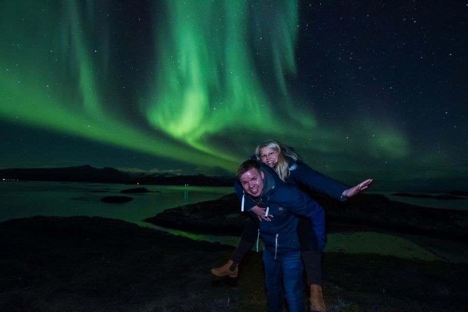 Tromsø: Northern Lights Chase With Free Photos - Review Summary