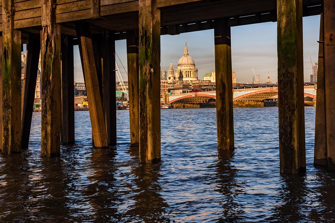 Ultimate Introduction to Photography in Central London - Thames River Shoot