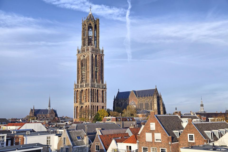 Utrecht: Walking Tour With Audio Guide on App - Tour Preparation Tips