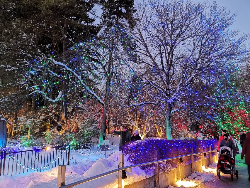 Vancouver: Christmas Tour With Light Festival Entrance - Booking and Availability