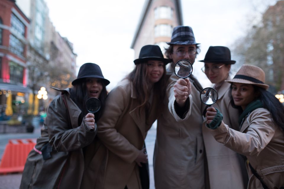 Vancouver: Explore Gastown With an Outdoor Murder Mystery - Logistics and Booking