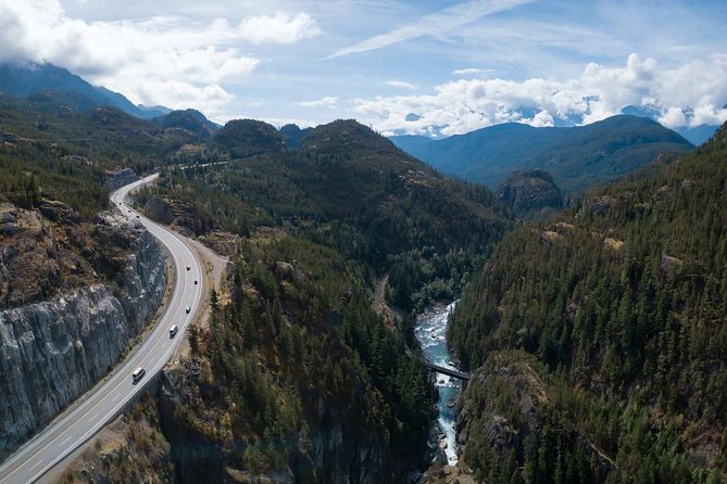 Vancouver Family Tour Squamish With Porteau Cove and Britannia Mine Private - Tour Guide and Customer Experience