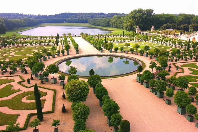 Versailles and Gardens Fast Entry Access Half Day Audio Guided by Minivan - Directions