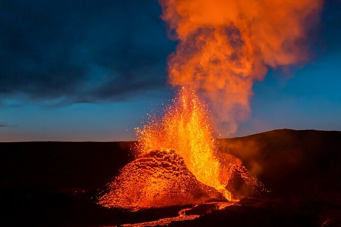 Volcano Cinema All the Latest Eruption in Iceland in 4K Quality - Common questions