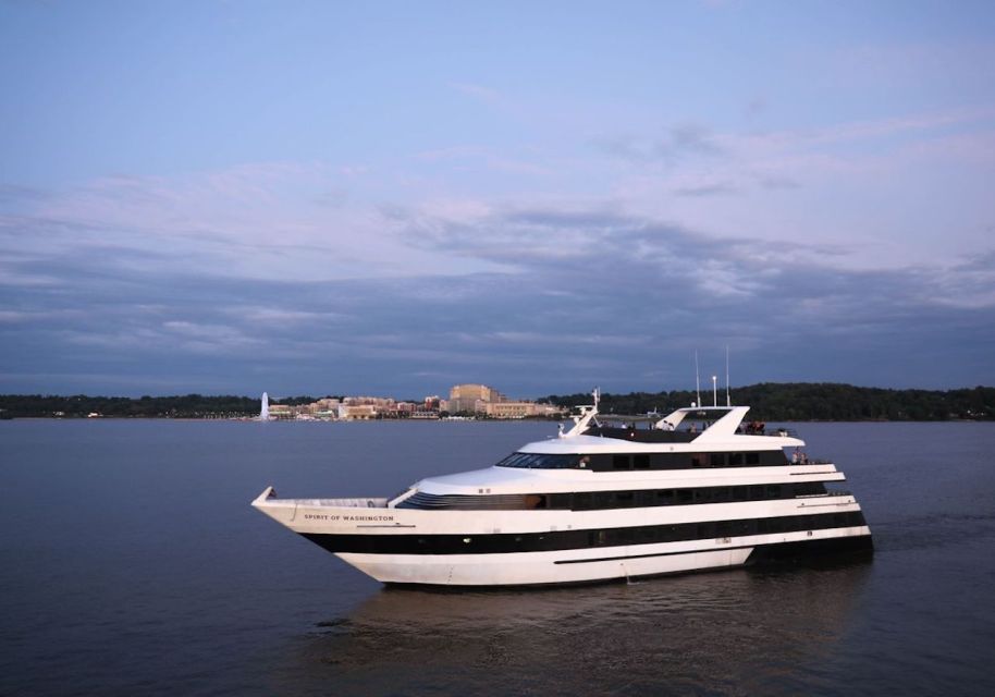 Washington, DC: Thanksgiving Day Lunch Cruise - Additional Information for the Event