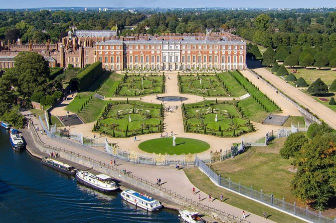 Windsor & Hampton Court Executive Vehicle Private Tour With Pass - Pricing Details