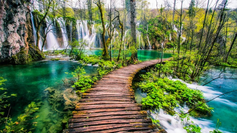 Zadar: Plitvice Lakes With Boat Ride and Zadar Old Town Tour - Additional Information