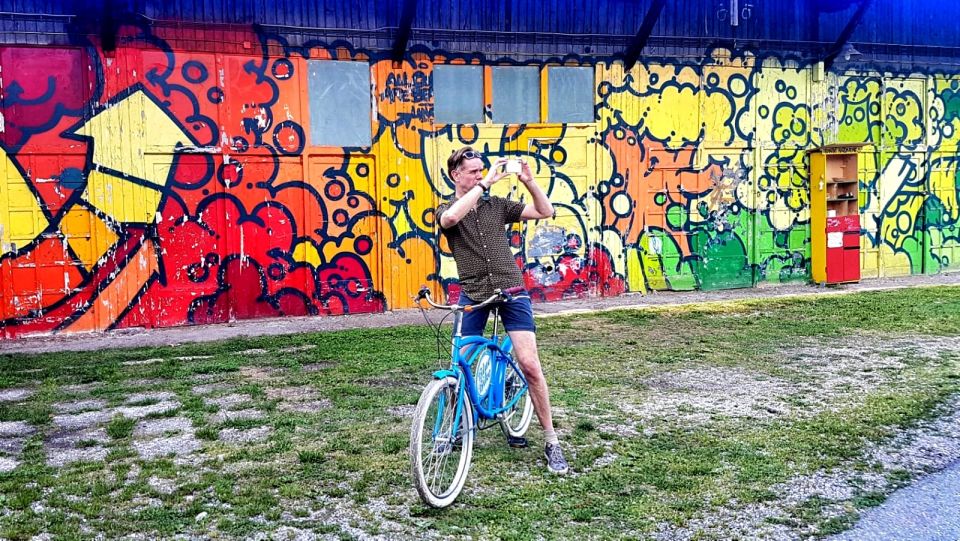 Zagreb: 2.5-Hour Cycle Back to Socialism Tour - Traveler Testimonials