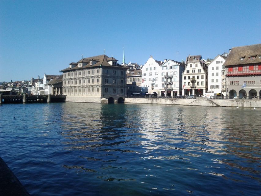 Zürich Charms: Private City Center Walk and Lake Cruise - Tour Itinerary
