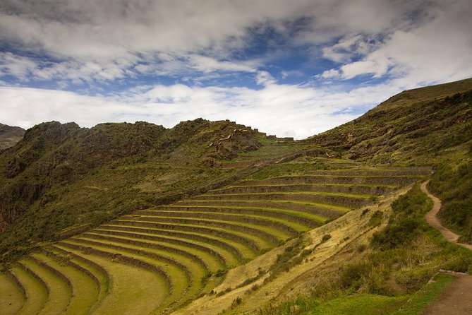 2 Day Tour: Sacred Valley (Awanacancha, Pisaq, Ollantaytambo) and Machu Picchu - Meeting and Pickup Details
