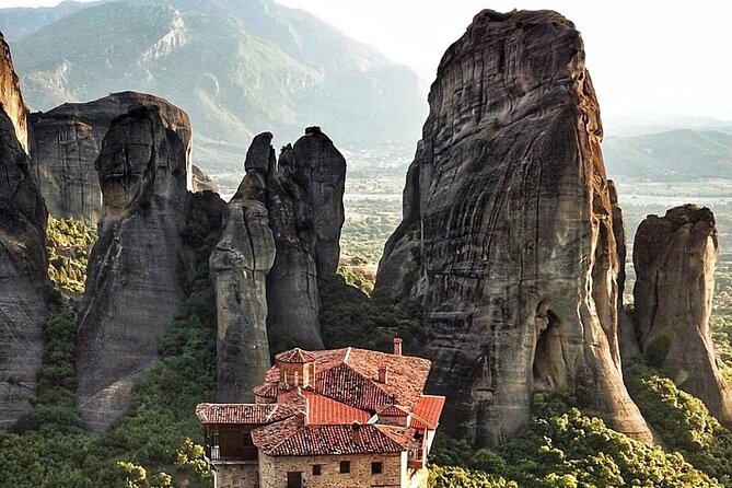 2 Days Private Tour to Delphi and Meteora - Meals Included