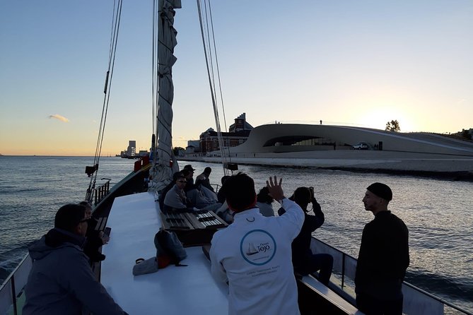 2-Hour Lisbon Traditional Boats Sunset Cruise With White Wine - Tips for a Memorable Experience