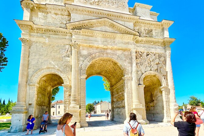 A Day in Roman Provence Nîmes Orange Pont Du Gard - Lunch Break: Local Cuisine