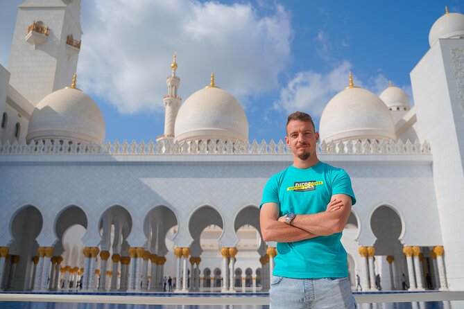 Abu Dhabi Sheikh Zayed Mosque Half-Day Tour From Dubai - Dress Code and Visitor Etiquette