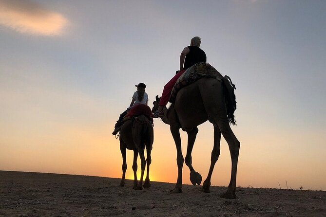 Agafay Desert : Camel Ride,Quad Biking, and Dinner & Show - Experiencing the Desert