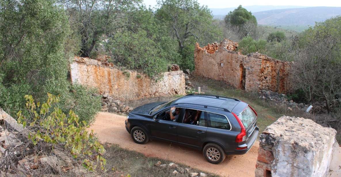 Algarve : the Hinterland in a Volvo XC90 SUV - Scenic Landscapes in Algarve