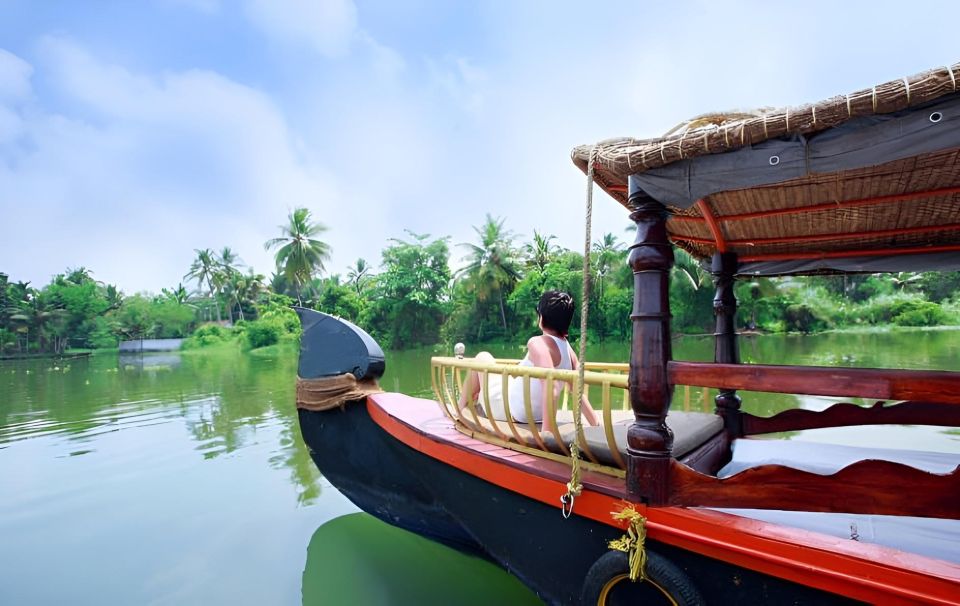 Alleppey Shikara Boat Ride - Witness the Enchanting Sunset