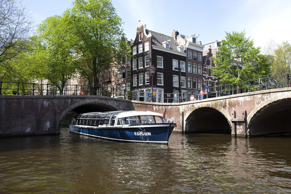 Amsterdam: City Canal Cruise and Heineken Experience Ticket - Common questions