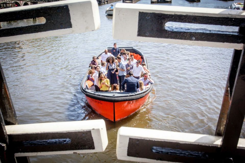Amsterdam: Private Cruise With Drinks & Pizza or Burger - Last Words