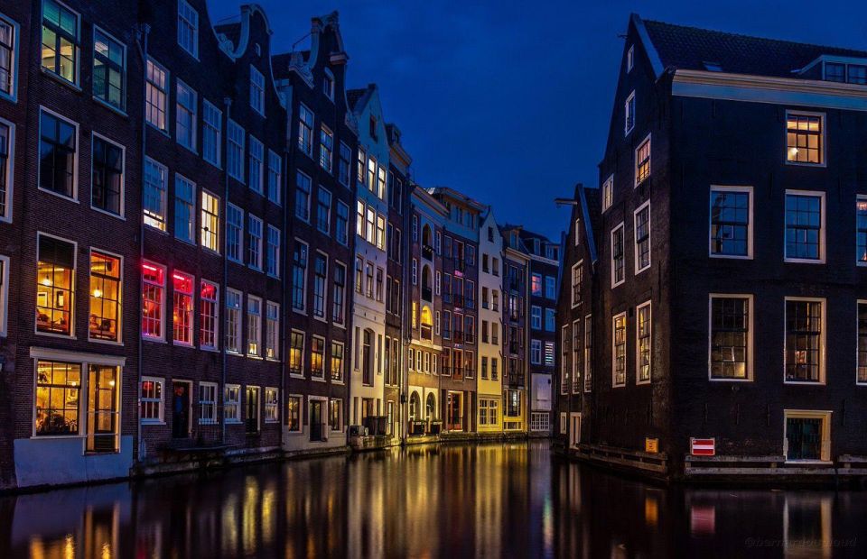 Amsterdam: Red Light District Horrors Audio Walking Tour App - Theme