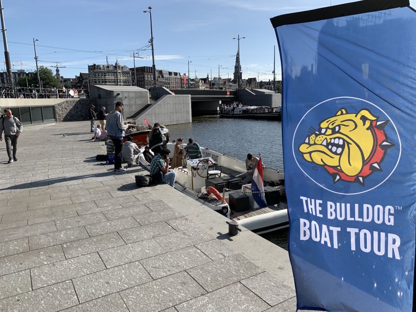 Amsterdam: the Bulldog Boat Smoke Friendly Cruise & 2 Drinks - Background