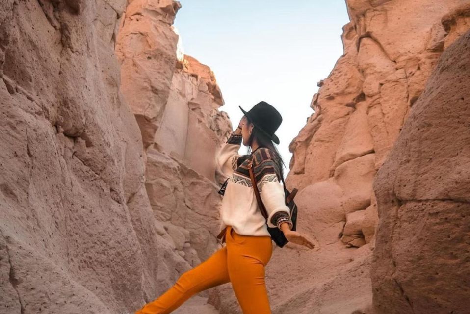 Arequipa: Tour Along the Sillar Route Culebrillas Canyon - Quarry Carving Technique