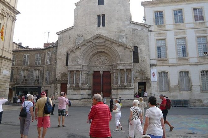 Arles and Saint-Rémy-de-Provence Private Tour - Assistance and Support