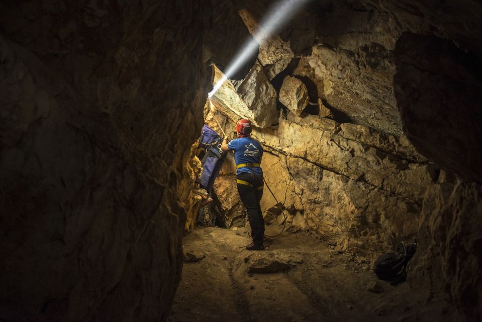 Arrábida Natural Park: Caving With an Instructor - Common questions