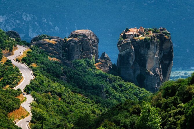 Athens: 3-Day Trip to Meteora by Train With Hotel & Museums - Common questions