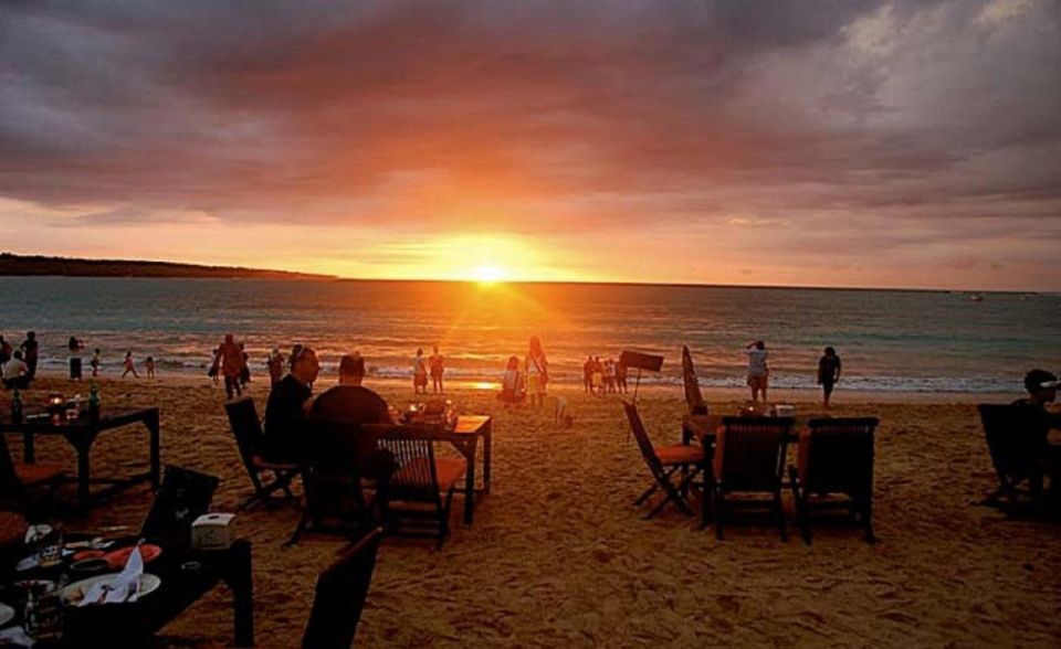 Bali: BeachTrip Padang - Padang, Melasti, & Jimbaran Sunset - Common questions