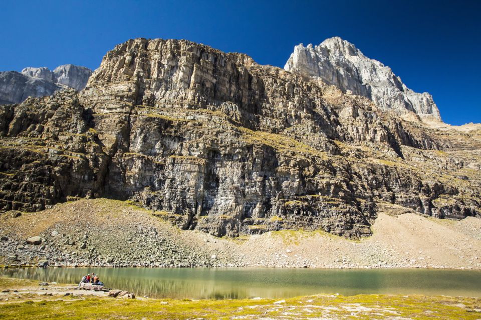 Banff National Park: Guided Signature Hikes With Lunch - Directions