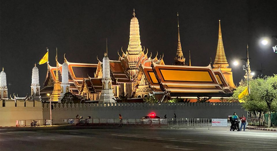 Bangkok Night Tour: Food, Temple & Tuk-Tuk - Common questions