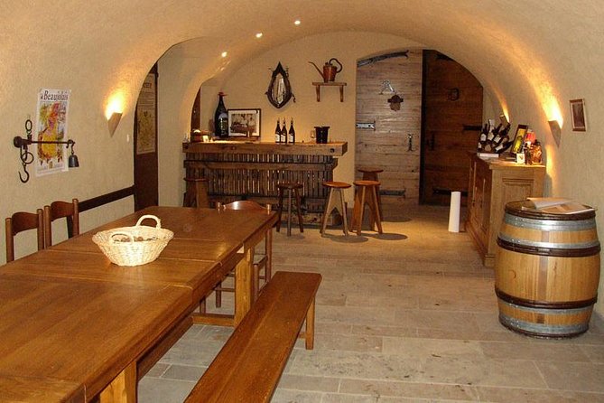 Beaujolais 100 % Wine Tour Private Tour With Tasting - Cancellation Policy