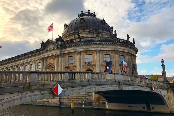 Berlin City Center "The History of Berlin" Guided Walking Tour - Private Tour - Directions for Joining the Tour