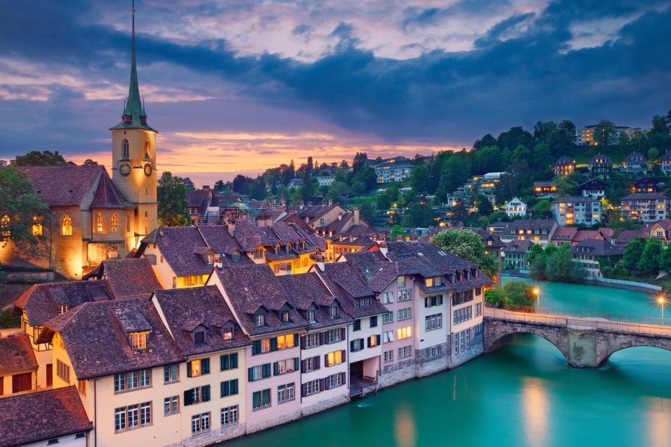 Bern: First Discovery Walk and Reading Walking Tour - Background