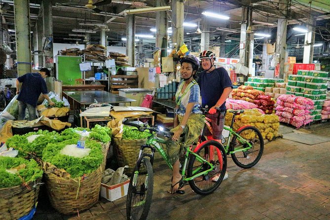 Bike Bangkok at Night With Thai Dinner - Booking Information