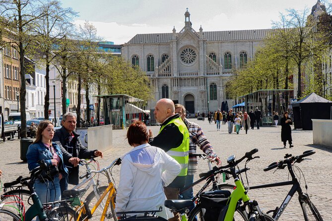 Bike Tour Brussels Highlights and Hidden Gems - Common questions