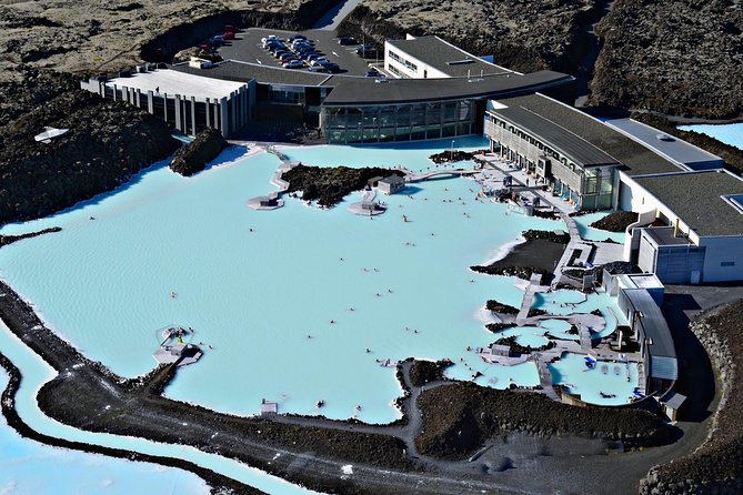 Blue Lagoon Return Bus Transfer From Reykjavik - Helpful Directions for Travelers