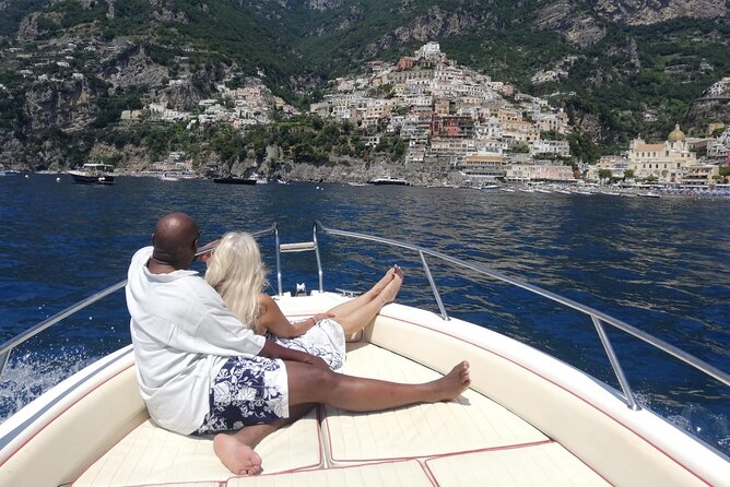 Boat Tour Throughout the Amalfi Coast Amalfi and Positano - Common questions