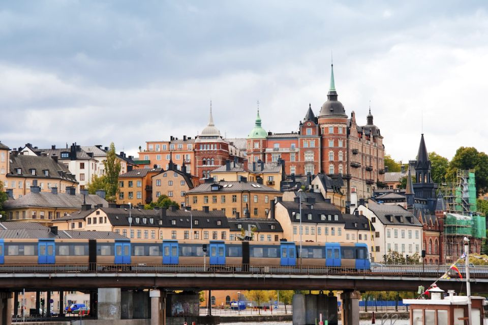 Bohemian Stockholm: Södermalm Island Walking Tour - Lisbeth Salanders Residence Visit