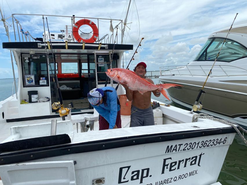 Cancun: 48FT Fishing Boat Trolling and Bottom Fishing - Fishing Techniques